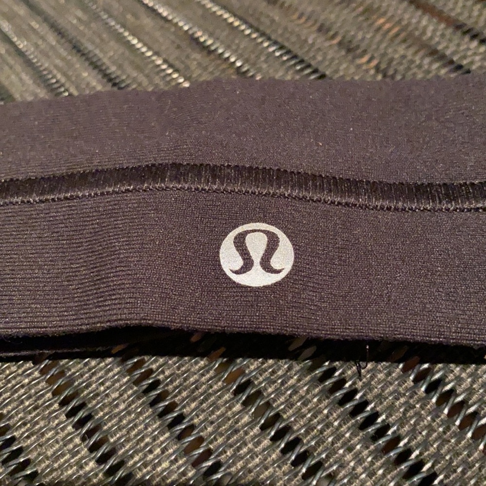 3 Authentic Lululemon Headbands aqua pink and black - Picture 8 of 9